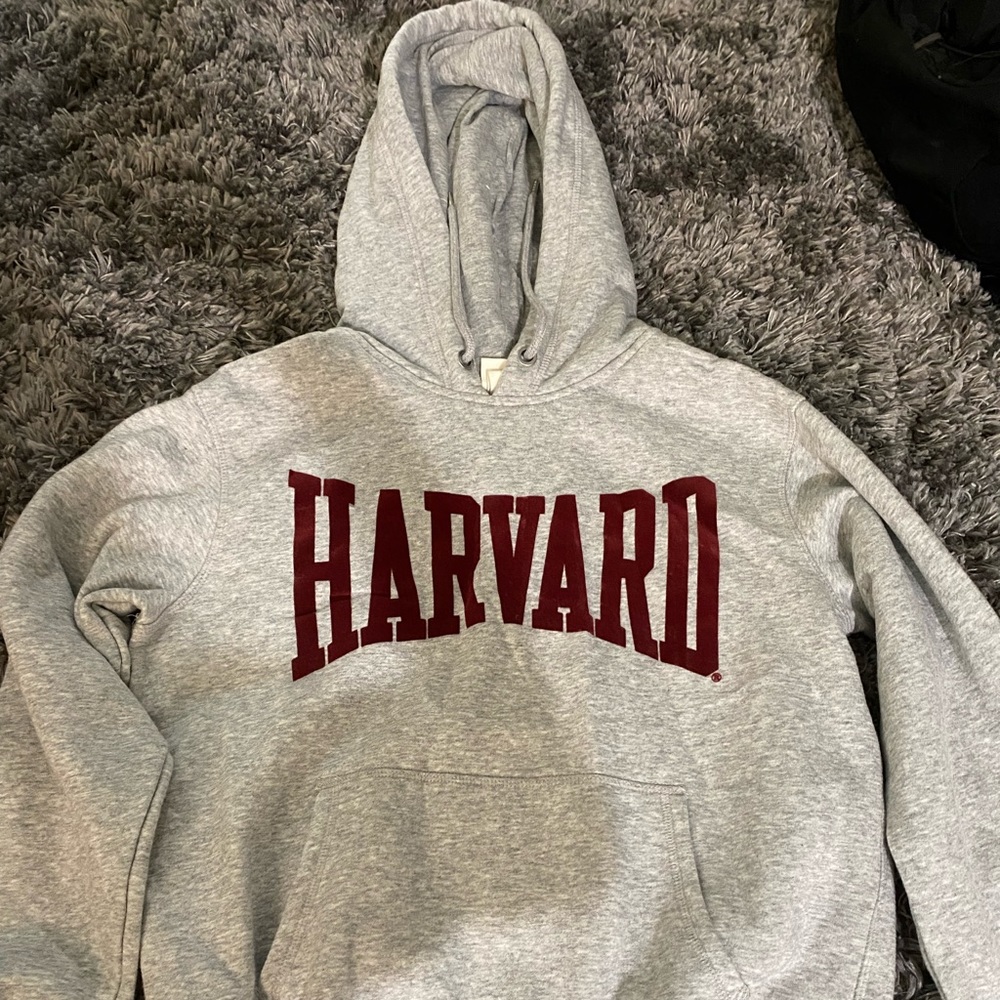 Harvard hoodie